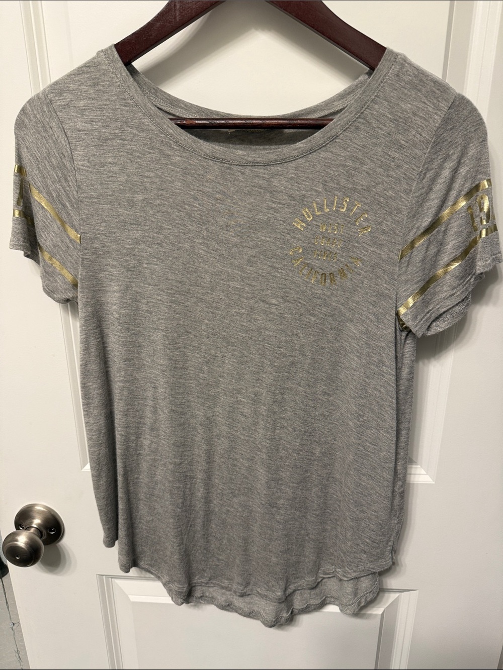 Hollister Gray Tee with Gold Stripe Accents